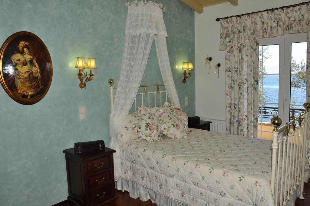 Villa Romantica Perama  Cameră foto