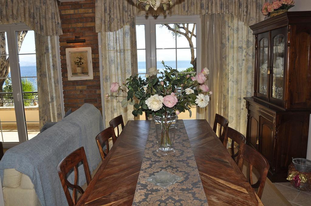 Villa Romantica Perama  Cameră foto